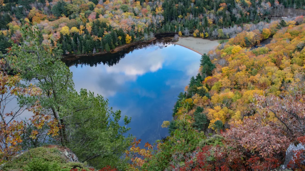 Echo Lake surrounded by fall foliage in Acadia National Park