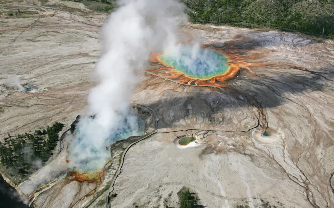 Top 15 Things to do in Yellowstone National Park
