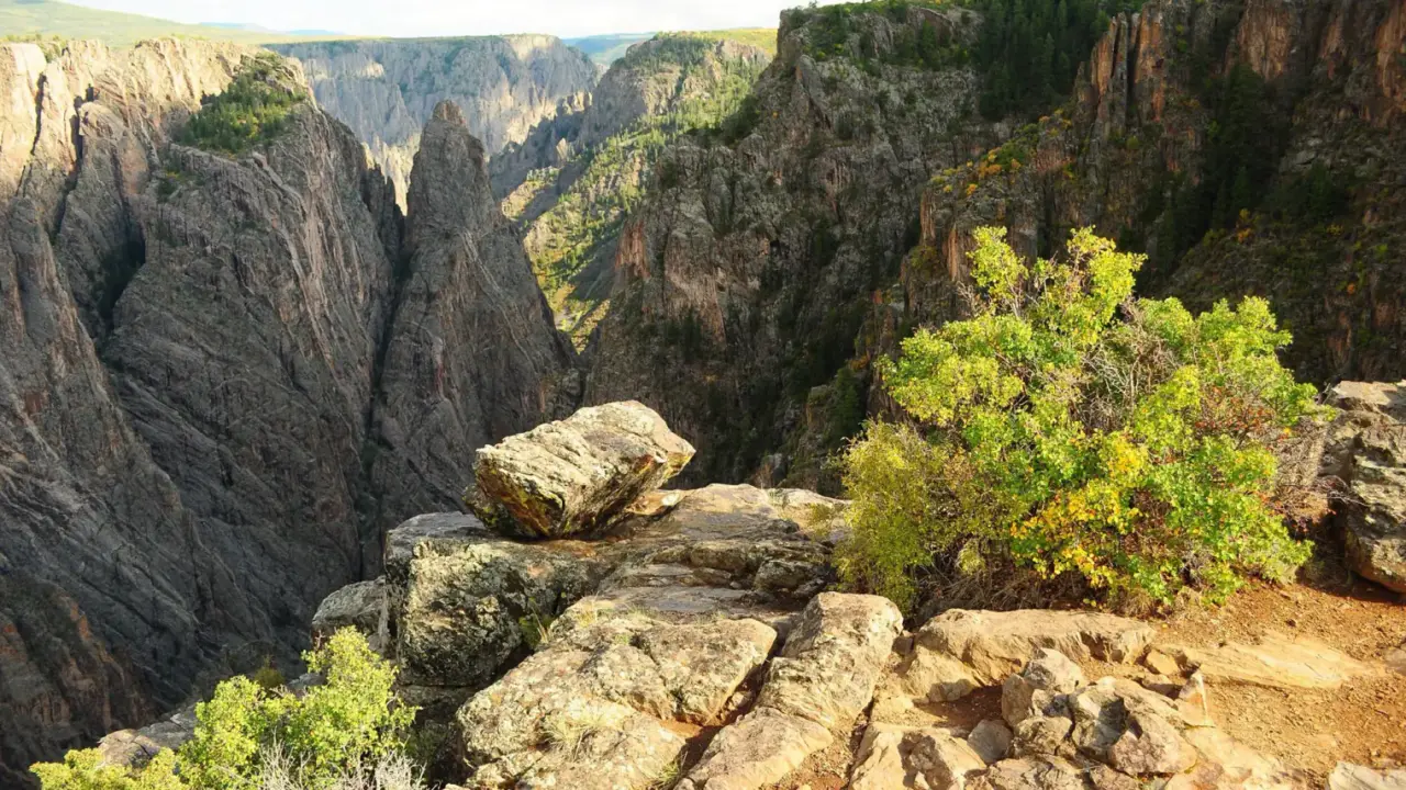 Cross Fissures Overlook in Black Canyon of the Gunnison National Park